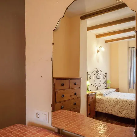 Casa de Férias Lovely In Competa Andalusia With Swimming Pool Torrox